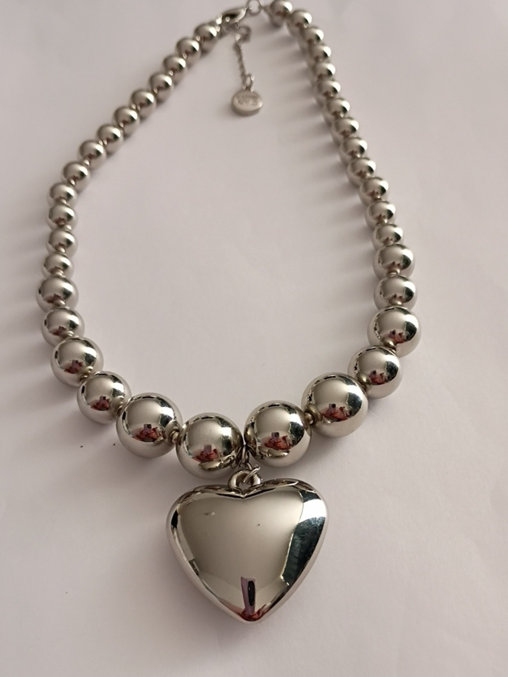 Silver Heart Bead Necklace - Women's Fashion Necklac3